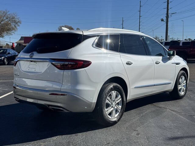 2021 Buick Enclave Essence