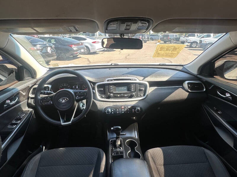 2018 Kia Sorento LX V6