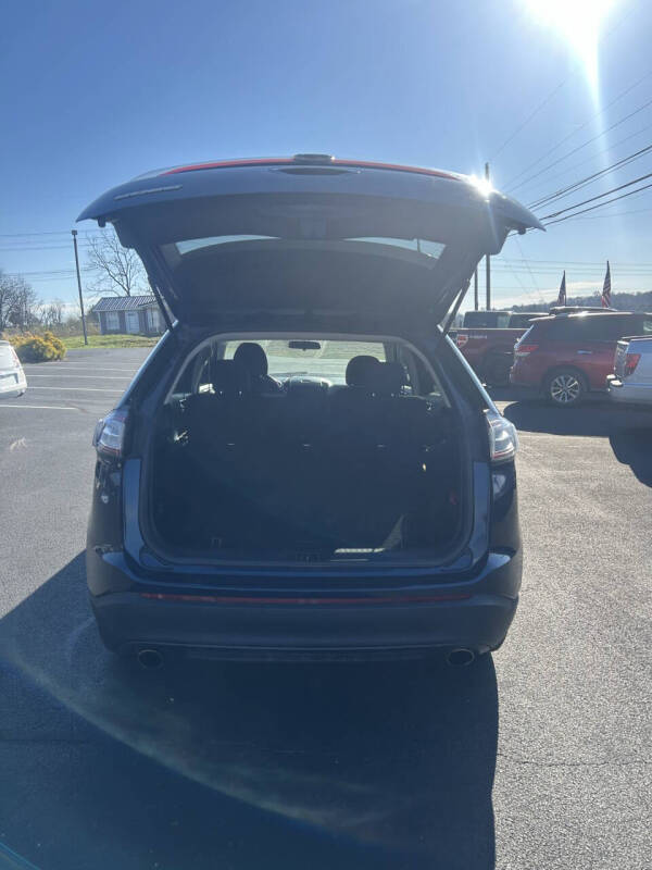 2017 Ford Edge SE