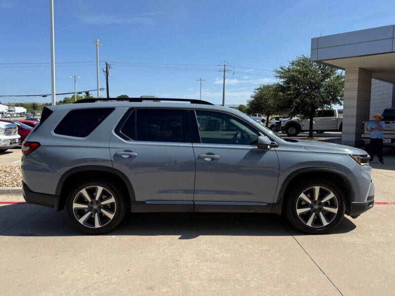 2024 Honda Pilot Touring