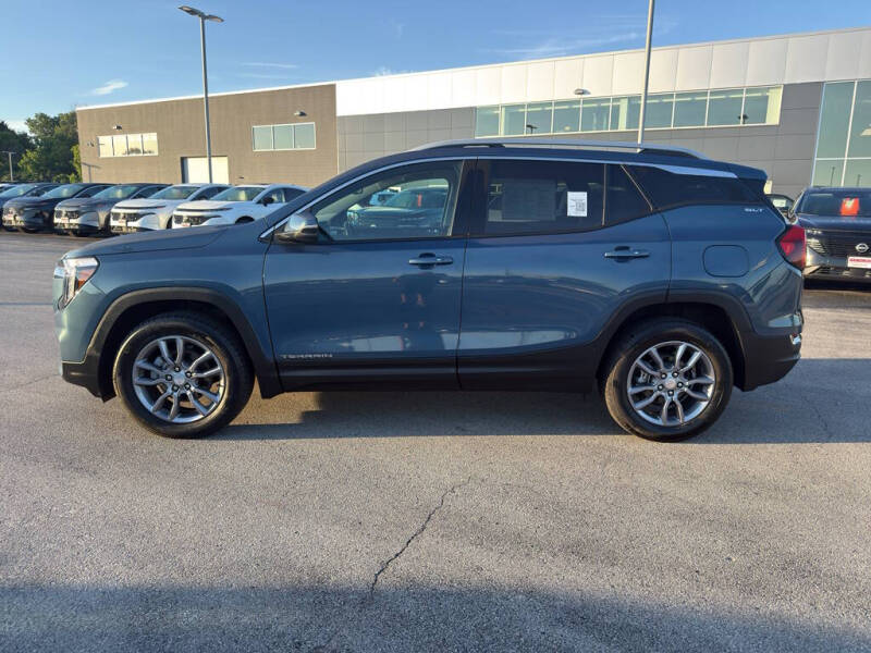 2024 GMC Terrain SLT