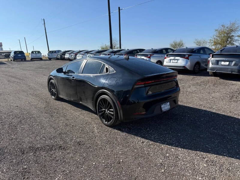 2023 Toyota Prius LE