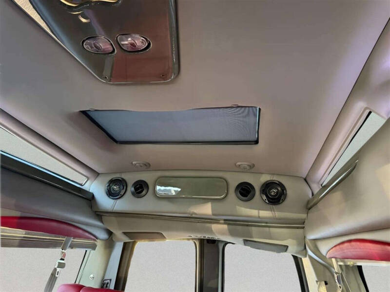 2018 GMC Savana 2500