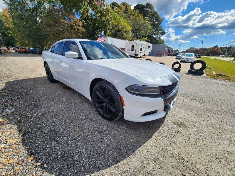 2015 Dodge Charger SE