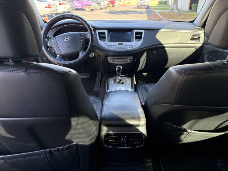 2014 Hyundai Genesis 5.0L R-Spec