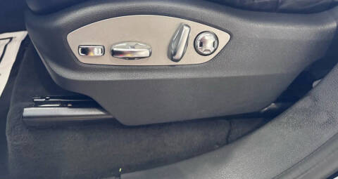 2018 Porsche Cayenne Platinum Edition