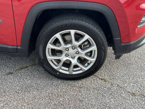 2023 Jeep Compass Latitude Lux