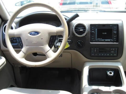 2004 Ford Expedition Eddie Bauer
