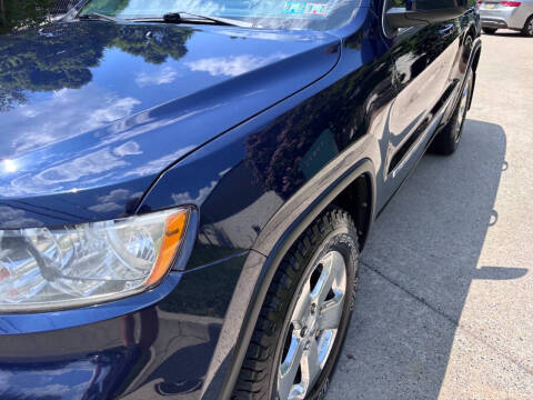 2013 Jeep Grand Cherokee Laredo