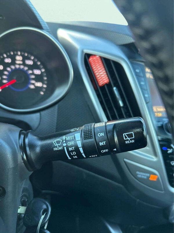 2016 Hyundai Veloster