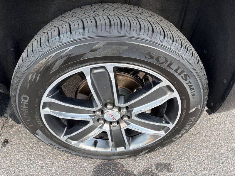 2018 GMC Acadia Denali