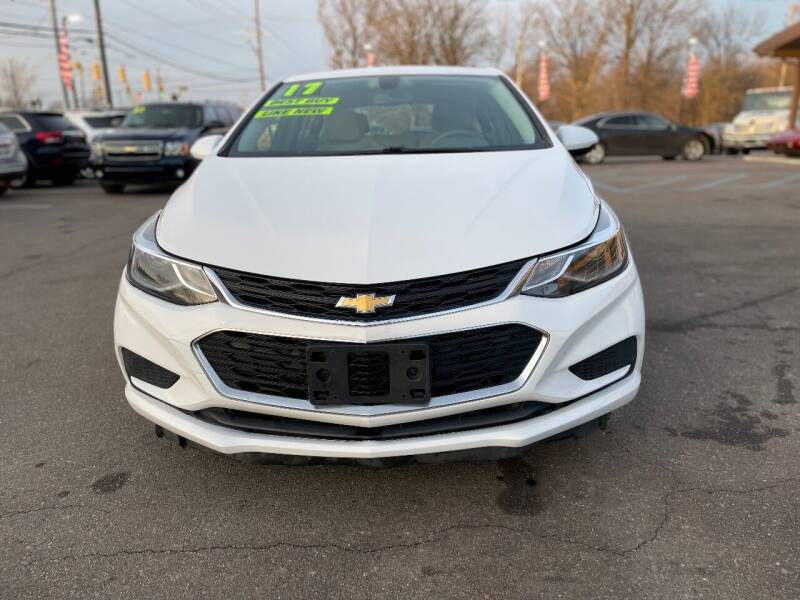 2017 Chevrolet Cruze for sale at L.A. Trading Co. Woodhaven in Woodhaven MI