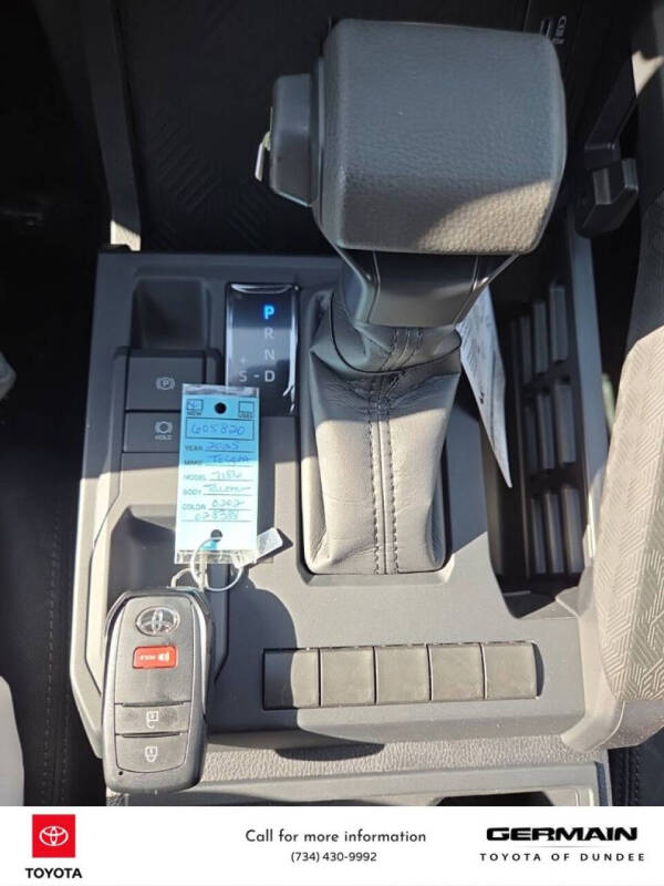 2025 Toyota Tacoma SR