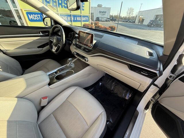 2021 Nissan Altima 2.5 Platinum