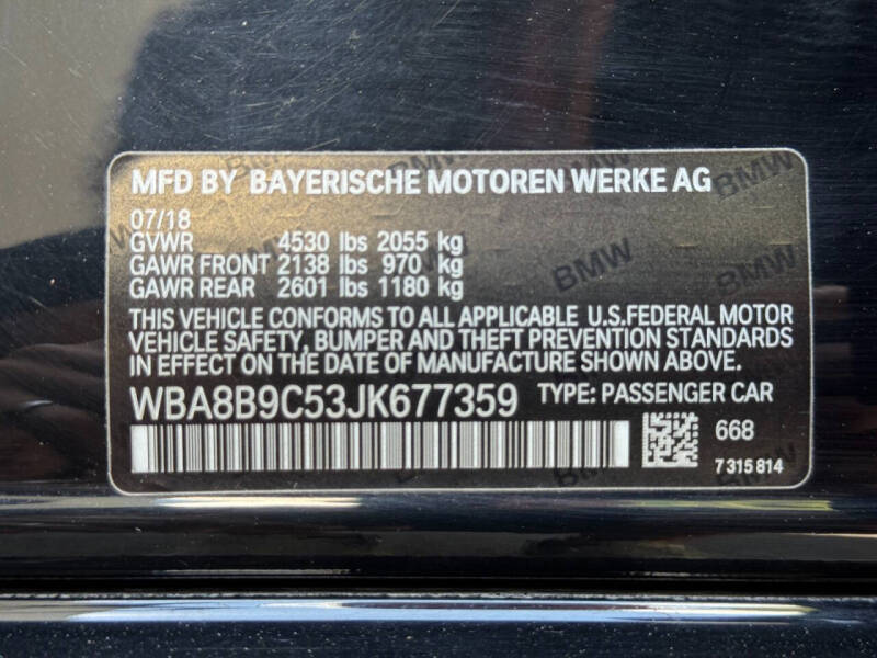 2018 BMW 3 Series 330i