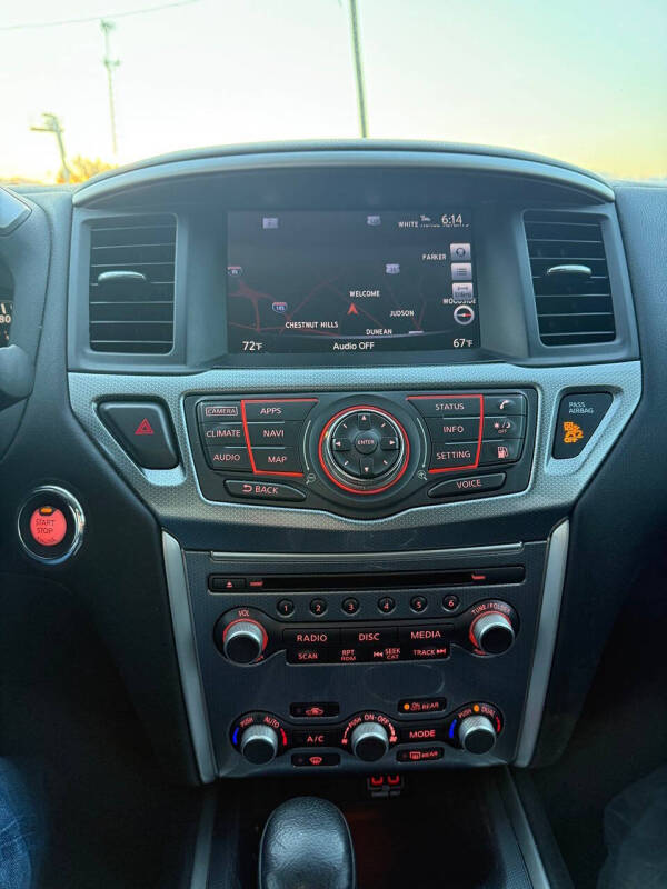 2018 Nissan Pathfinder SL