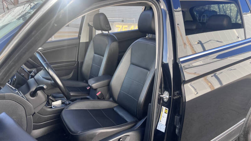 2018 Volkswagen Tiguan 2.0T SEL 4Motion