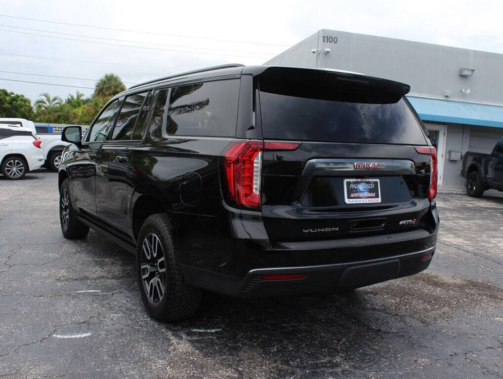 2023 GMC Yukon XL SUV / Crossover - $78,000