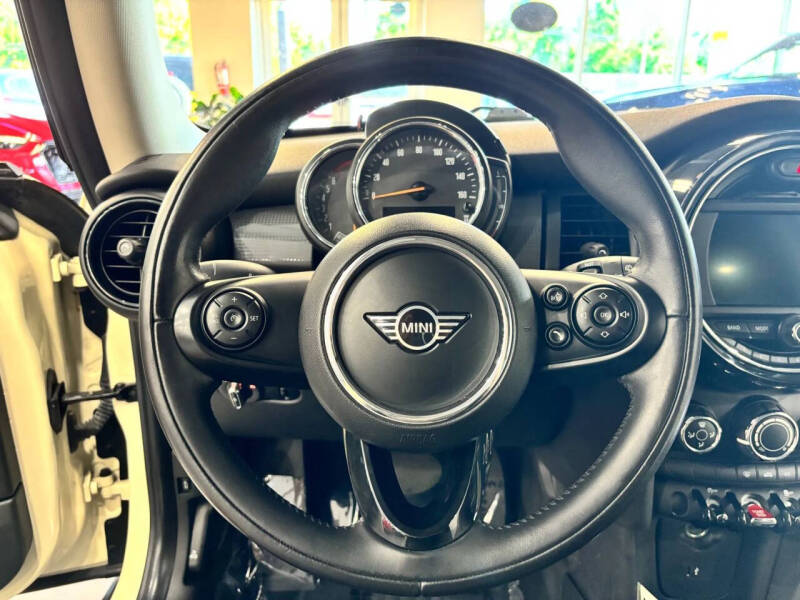 2019 MINI Hardtop 2 Door Cooper