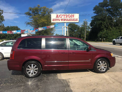 2009 Chrysler Town and Country for sale at Action Auto Wholesale in Painesville OH