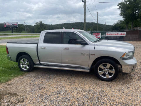 2015 RAM 1500 SLT