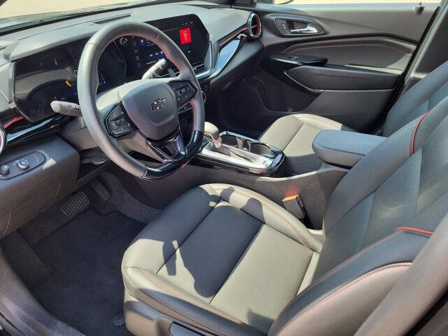 2025 Chevrolet Trax RS