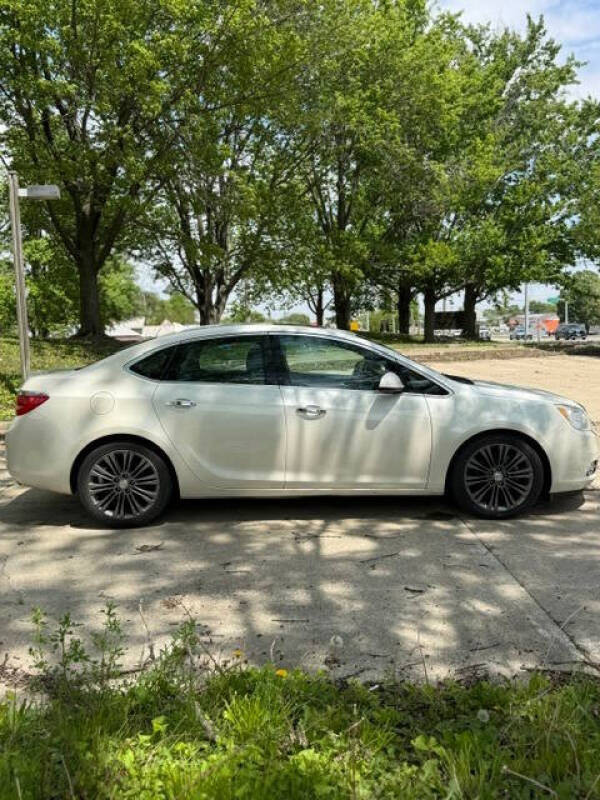 2013 Buick Verano Leather Group