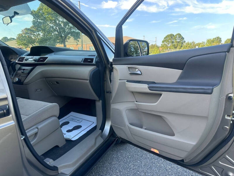 2011 Honda Odyssey LX