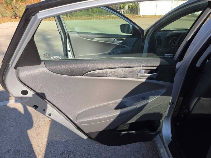 2011 Hyundai Sonata GLS