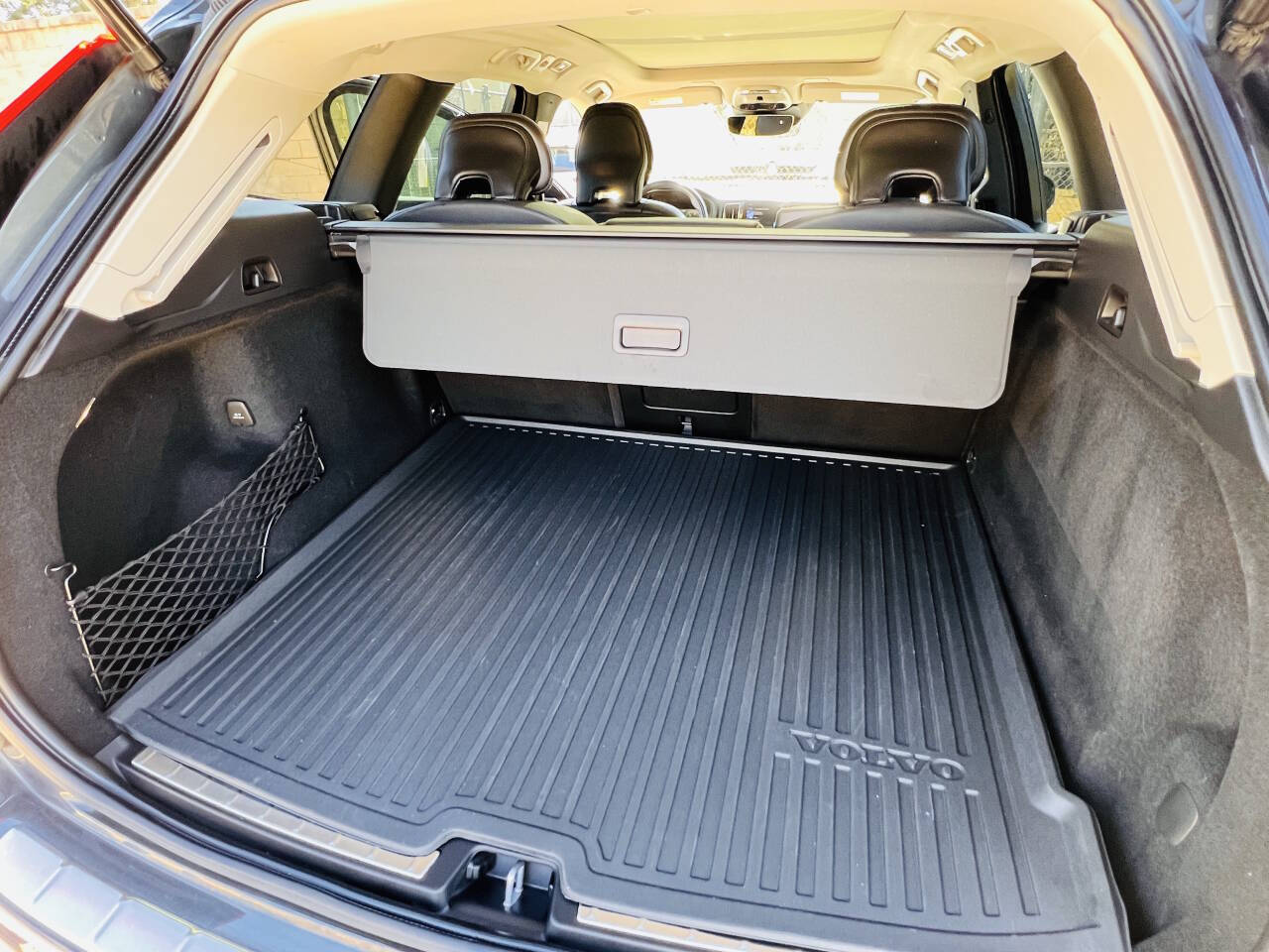 Used Car 2020 Volvo Xc60  T5 Momentum 4dr Suv For Sale Under $20,000 In Austin, Texas