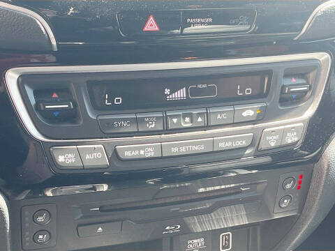 2022 Honda Pilot Black Edition