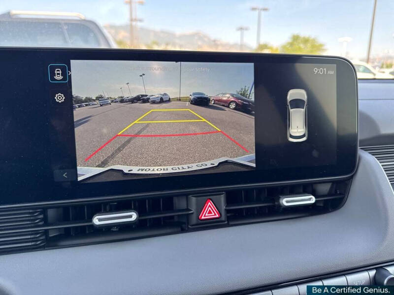 2025 Hyundai Ioniq 5 SE Standard Range