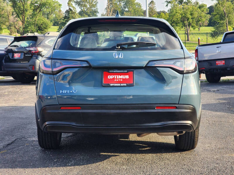 2025 Honda HR-V LX