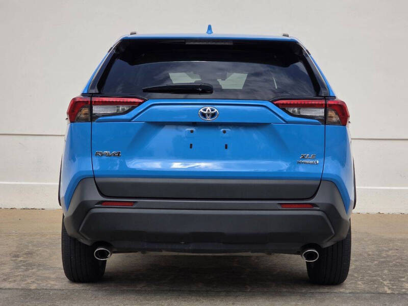 2021 Toyota RAV4 Hybrid XLE Premium