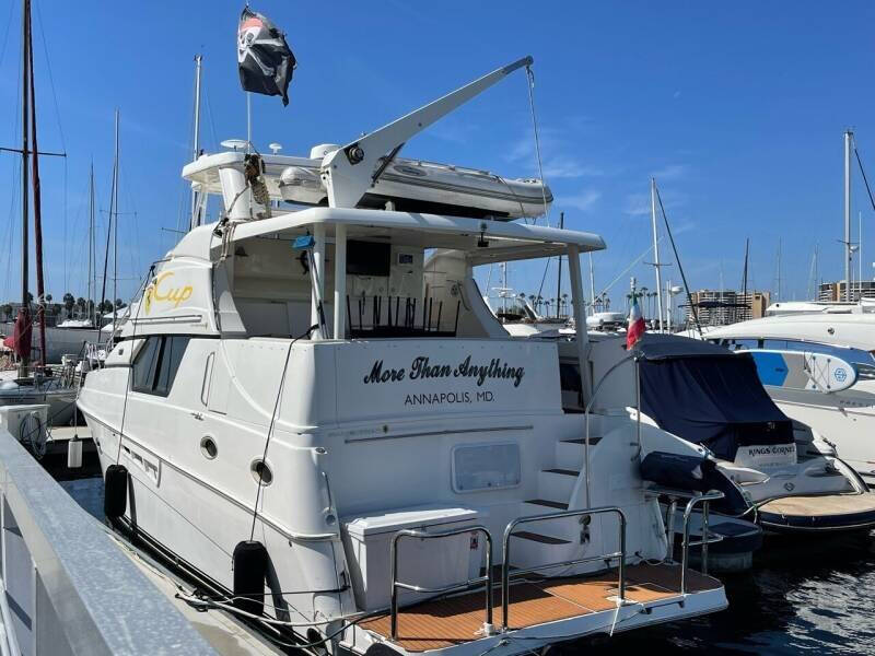 2000 SILVERTON 453 MotorYacht