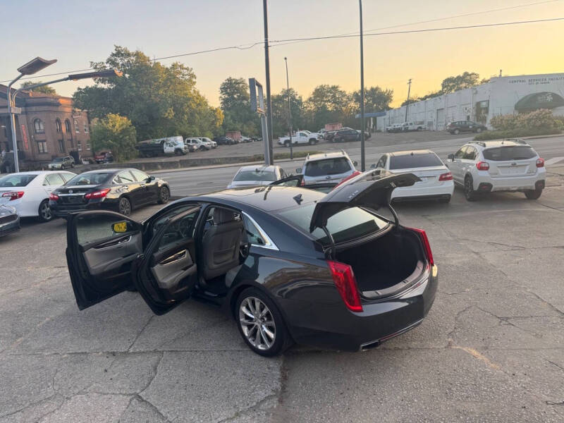 2013 Cadillac XTS Premium Collection