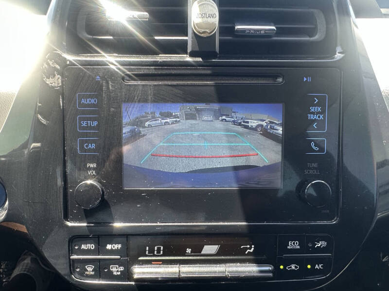 2017 Toyota Prius Two