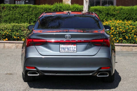 2019 Toyota Avalon XLE