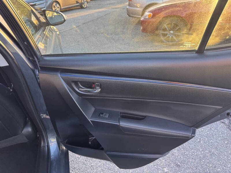 2017 Toyota Corolla SE