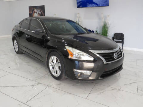 2015 Nissan Altima for sale at Dealer One Auto Credit in Oklahoma City OK