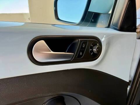 2014 Volkswagen Beetle