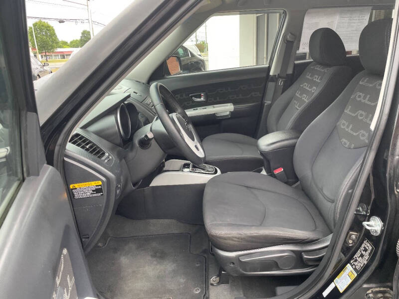 2012 Kia Soul +