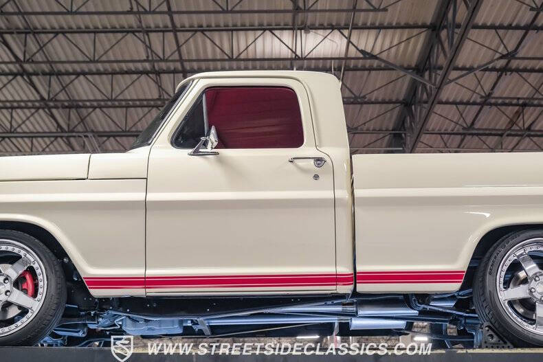 1967 Ford F-100