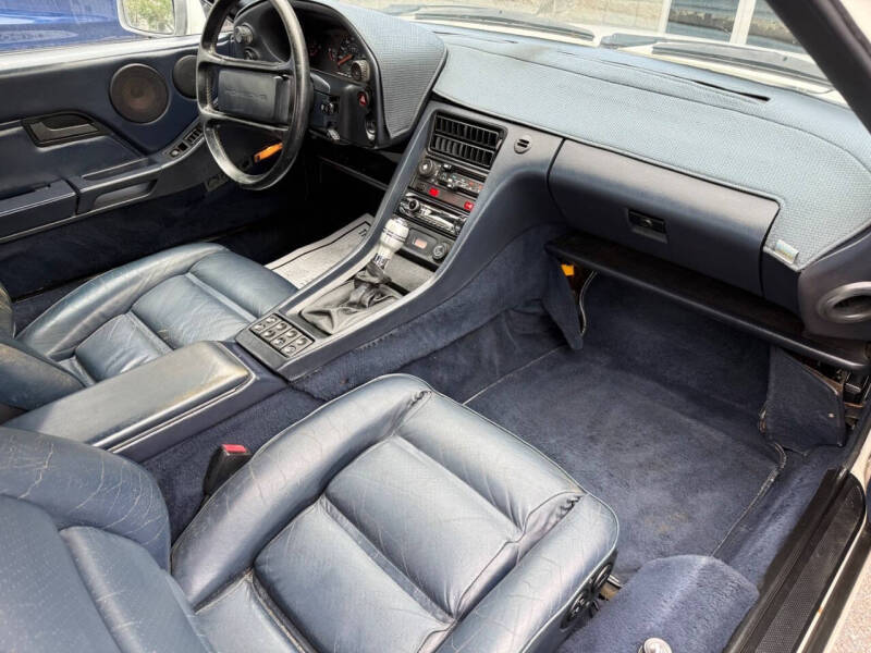 1987 Porsche 928 S4