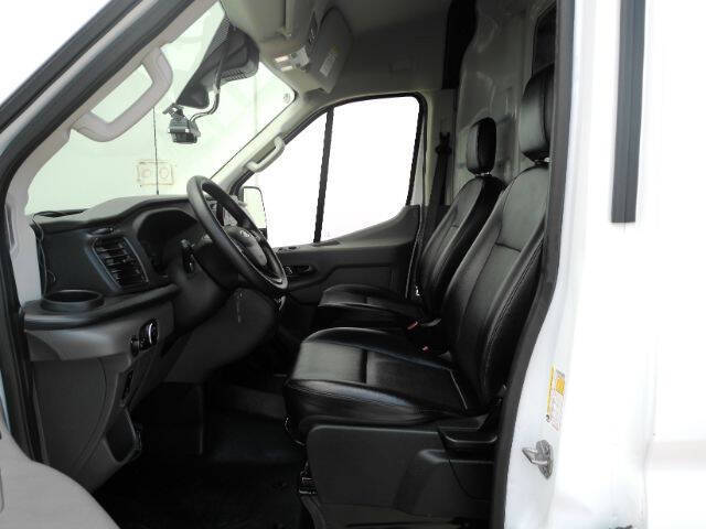 2025 Ford Transit 250