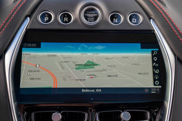 2021 Aston Martin DBX 20