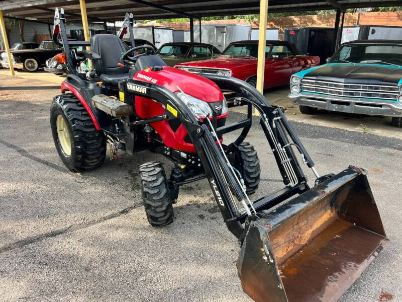 2022 YANMAR SA 425