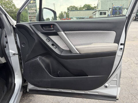 2017 Subaru Forester 2.5i