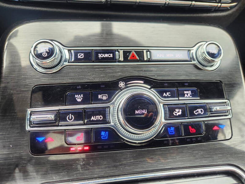 2021 Lincoln Nautilus Reserve