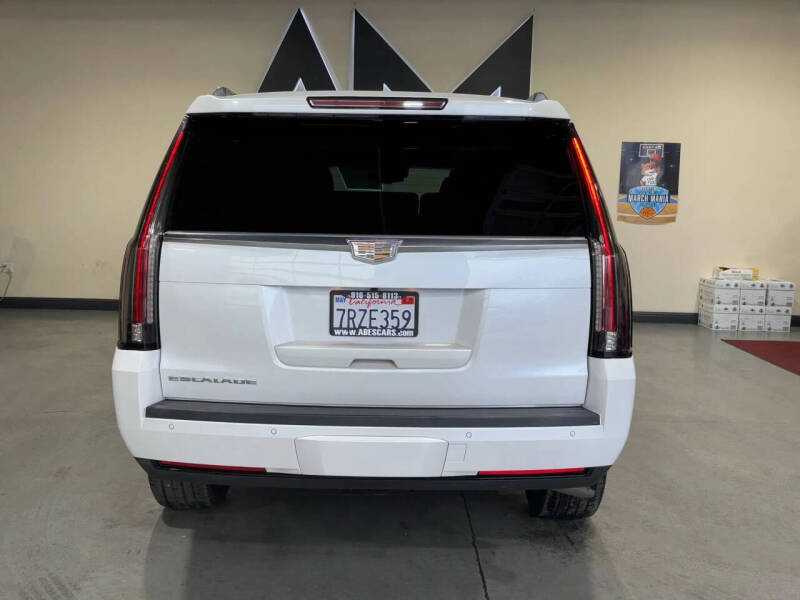 2016 Cadillac Escalade Premium Collection